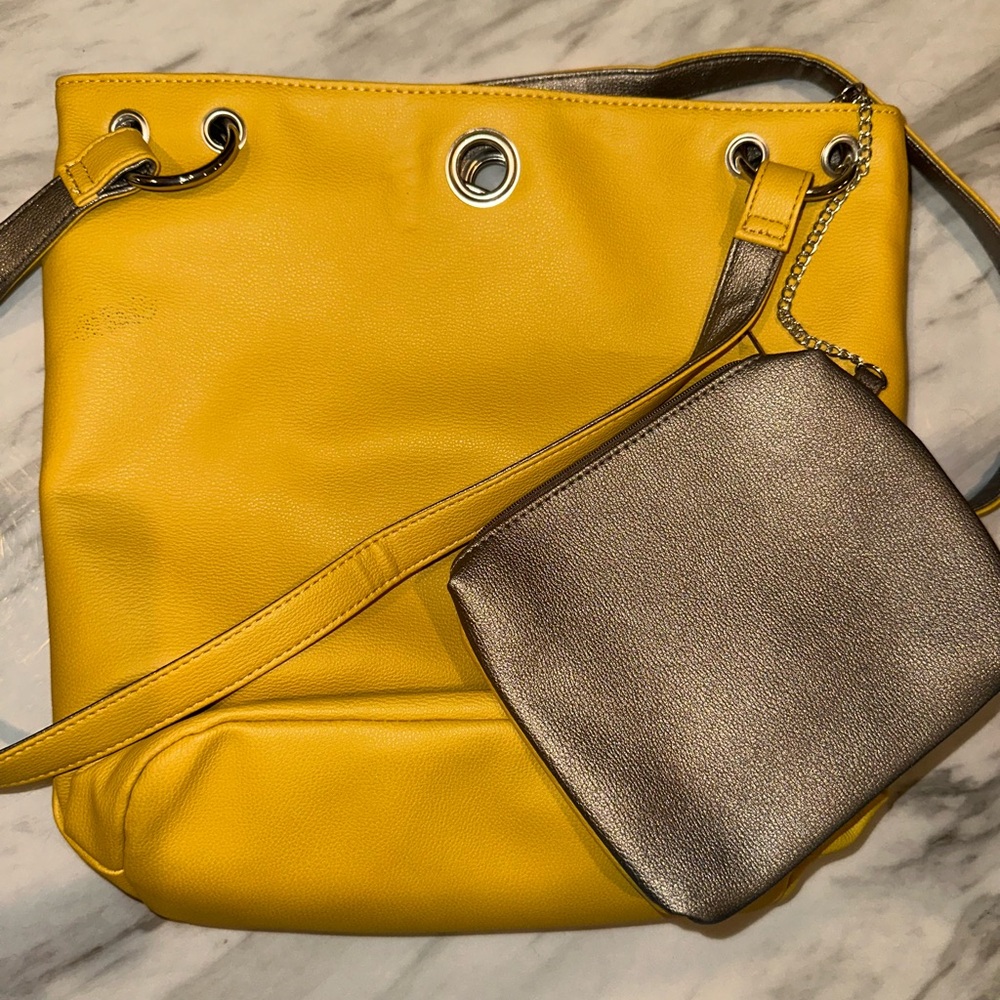 Yellow and Gold Women's Bag Set